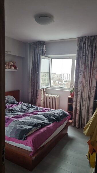 Crangasi, 2 minute metrou,