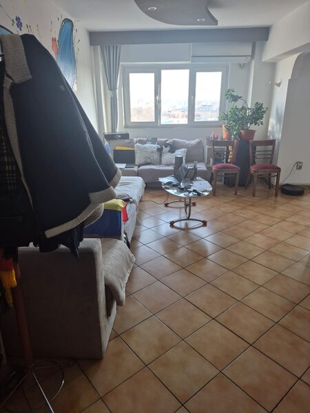 Crangasi, 2 minute metrou,